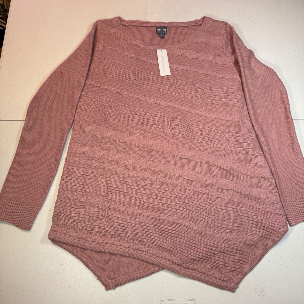 NWT SoHo New York‎ Company Pink Cable Knit Asymmetrical Hem Sweater Size Small